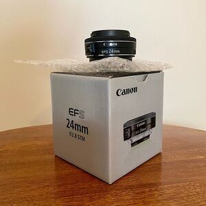 CANON camera lens EFS 24mm f/2.8 STM